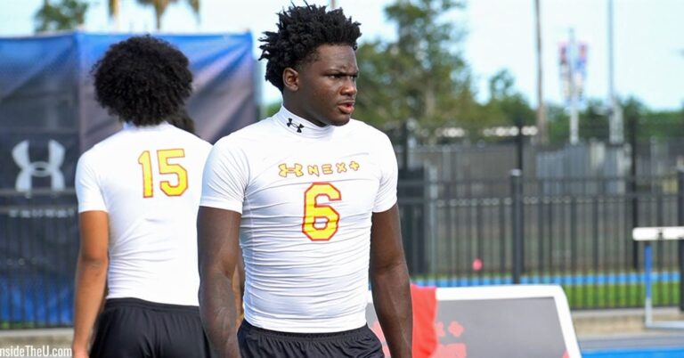 Four-star 2028 WR Zyon Robinson discusses Florida’s standing in his recruitment and game day visits - 247Sports