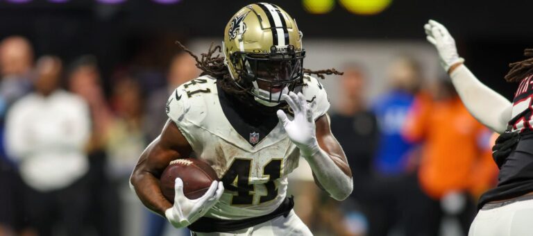 10 Fantasy Football Sleepers Experts Target: Running Backs (2026) - FantasyPros