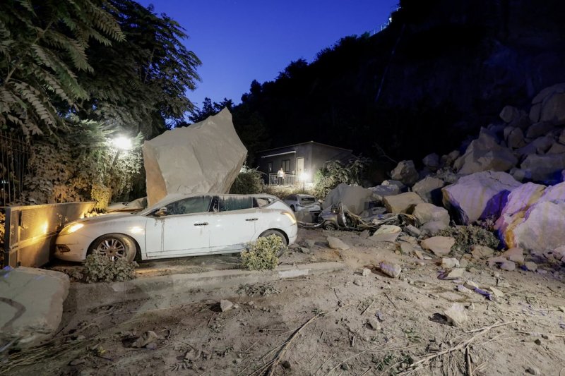 Earthquake near Naples injures 21 and causes major damage - Latest news from Azerbaijan