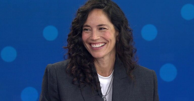 Sue Bird Unveils 2026 FIBA Women’s Basketball World Cup Roster - TODAY.com