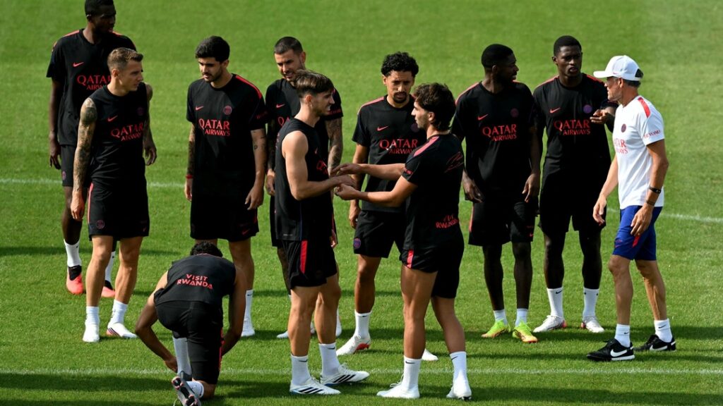 Luis Enrique expresses delight over Torres arrival at PSG - beIN SPORTS
