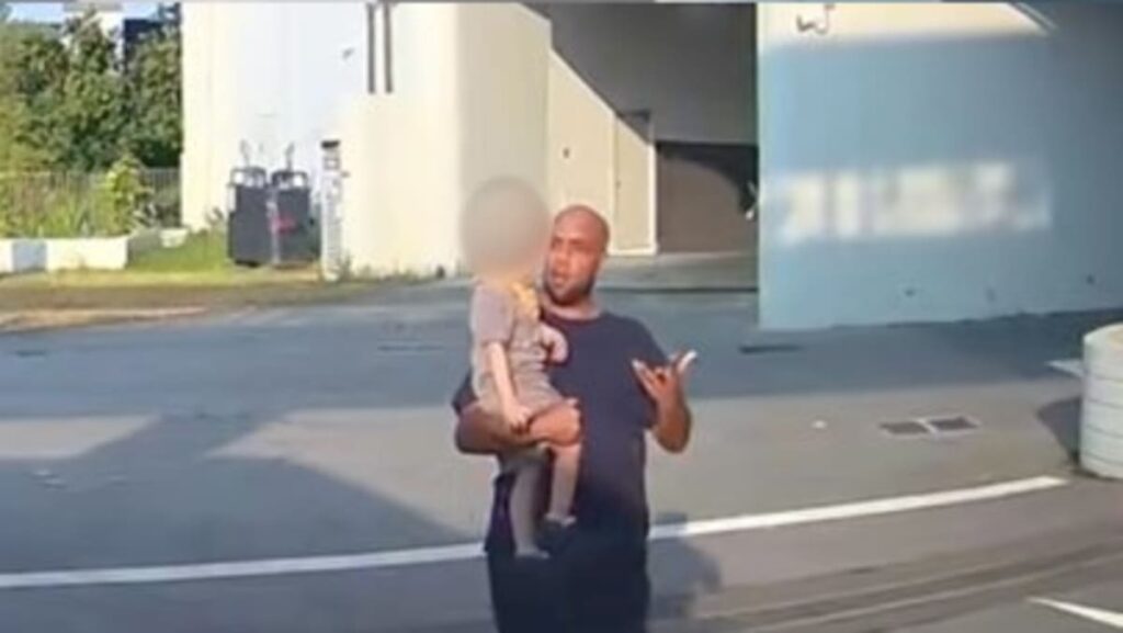 Man saves toddler crossing road alone in Punggol - CNA