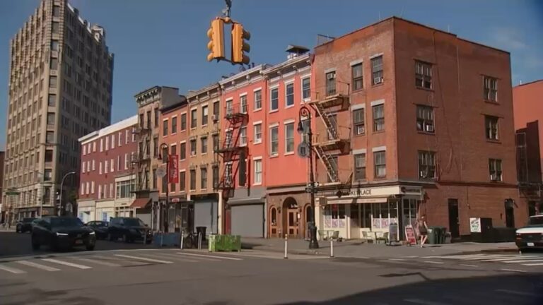 West Village pedestrian killed: NYPD IDs 22-year-old woman struck in Manhattan as Destiny Murrell - ABC7 New York