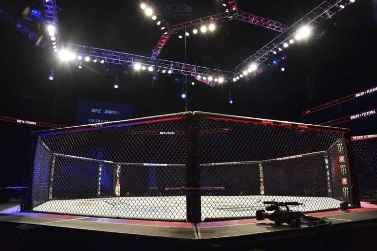 Prediction, pick for Lawrence Lui vs. Hector Santiago at UFC Shanghai - DraftKings Network