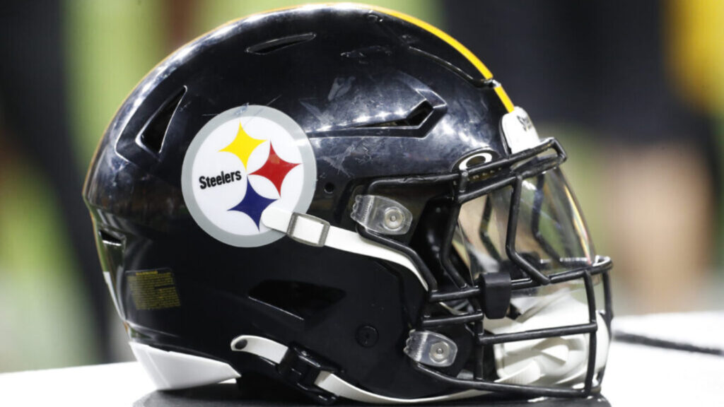 Pittsburgh Steelers Terminate Contract of 2025 Starter - Yardbarker