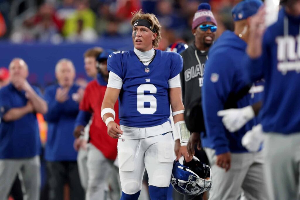 Shocker: Chiefs And Giants Agree To Last Minute Trade For 33-Game Stud - Gridiron Heroics