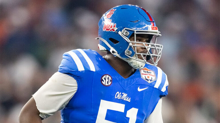 Former Saints DL Zxavian Harris commits to LSU - Louisiana Sports
