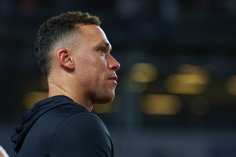 Yankees slugger Aaron Judge takes positive steps in rehab from rib injury - WTVB