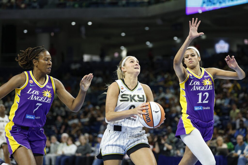 Sparks vs Sky Flips Late in the 4th Quarter as Chicago Beat LA, 95-88 - Just Women's Sports
