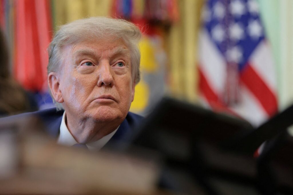 Just 29% of expected midterm voters say they approve of Trump’s handling of Iran - The Independent