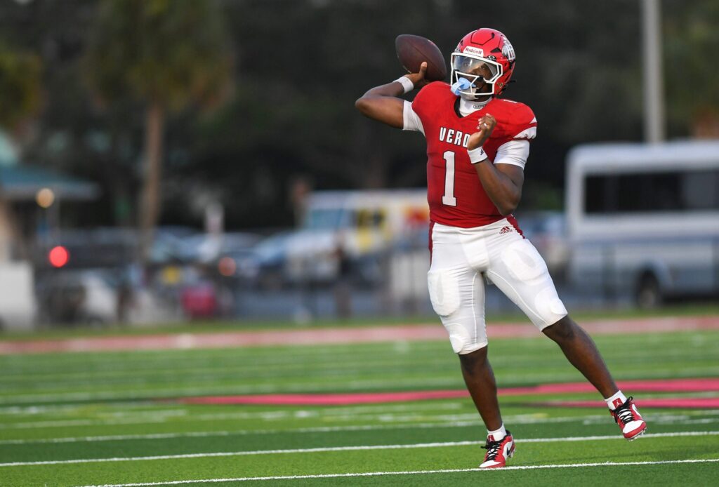 Notre Dame QB commit Champ Monds already proving doubters wrong with dominant senior season start - A to Z Sports