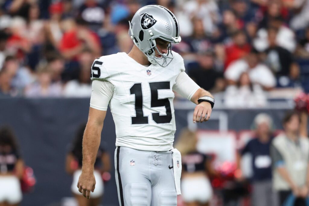 Klint Kubiak keeps it real about how Fernando Mendoza needs to find consistency with the Raiders - A to Z Sports