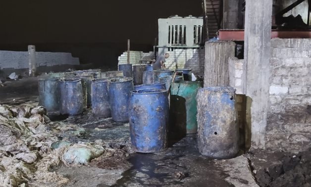 Government responds to residents’ complaints over unpleasant odors from dead poultry waste recycling facility - Egypt Today