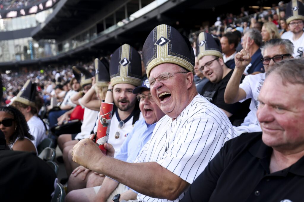 Pope Leo Night at White Sox Baseball Park Maxes out Stadium Capacity - The Good Newsroom