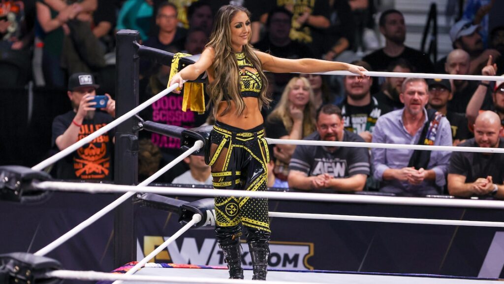 Watch Britt Baker Return at AEW All In to Cost Maya World TBS Title vs. Persephone in Viral Video - Bleacher Report