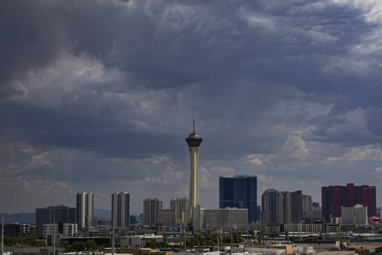August monsoon storms strike parts of east, northern Las Vegas - Las Vegas Review-Journal