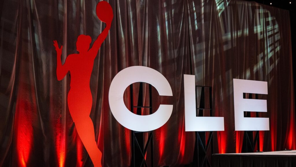 WNBA's Cleveland Sirens Unveil Name and Logo in Epic Reveal Video Ahead of 2028 Debut - Bleacher Report