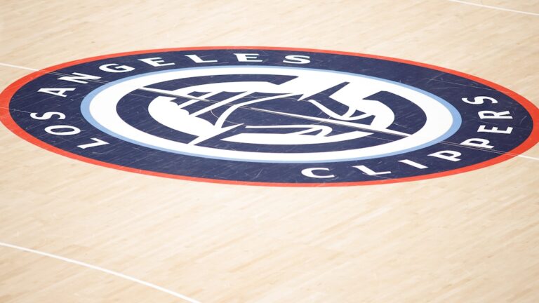 NBA, Clippers Address Reports on Kawhi Leonard and Salary Cap amid Investigation - Bleacher Report