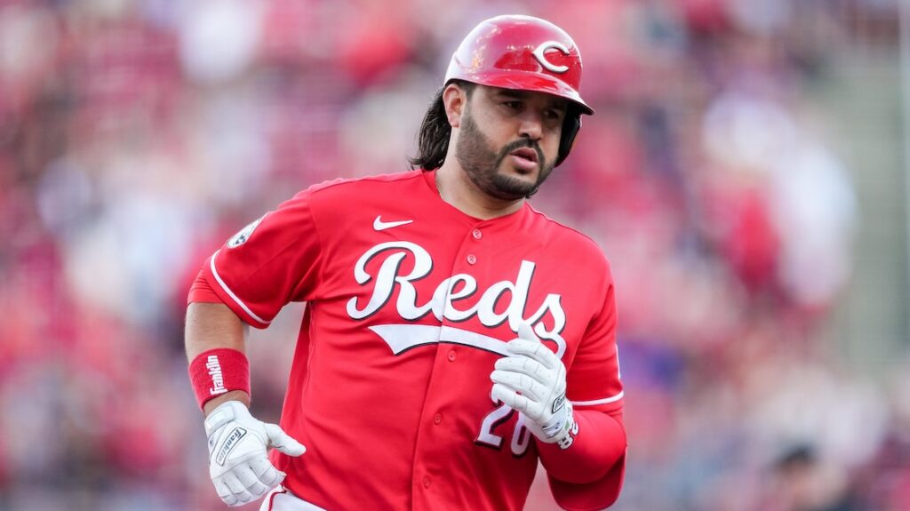 New MLB Rumors Reveal Eugenio Suarez Among Reds Placed on Waivers, Latest on Contract Details - Bleacher Report
