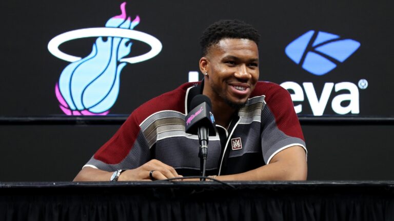 LeBron James, Giannis, Top Stars Return Dates to Face Former Teams Revealed in NBA Schedule Release - Bleacher Report