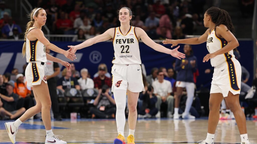 Caitlin Clark, Sophie Cunningham's Final Box Score Stats, Highlights as Fever Beat Sun - Bleacher Report