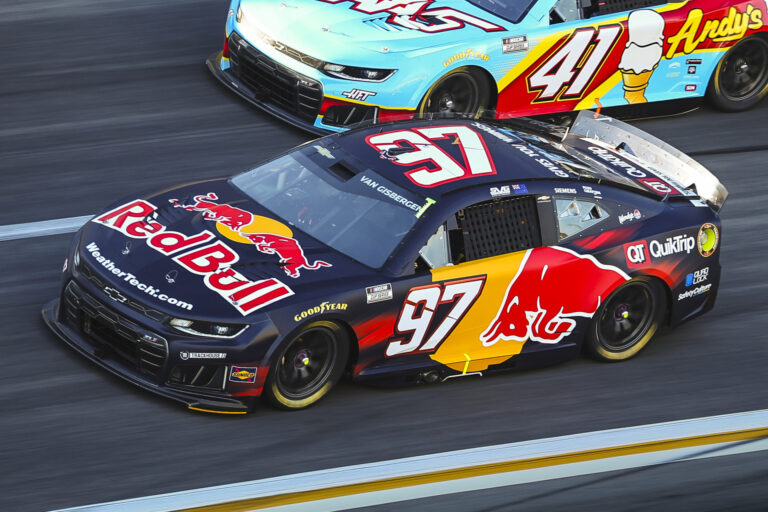 Preece wins Daytona thriller to deny SVG NASCAR Chase berth - Speedcafe.com