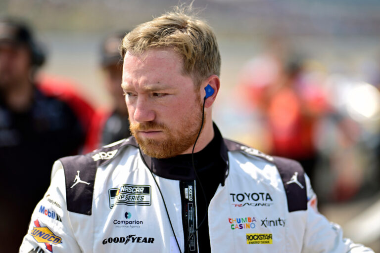 Tyler Reddick’s Lap-5 Crash at Iowa Wrecks Erik Jones’ Playoff Hopes - Speedway Digest