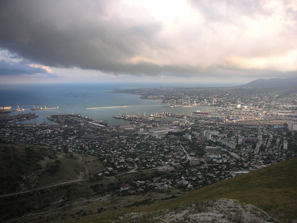 Emergency Declared in Novorossiysk After Ukrainian Strike on Russian Naval Base - Kyiv Post