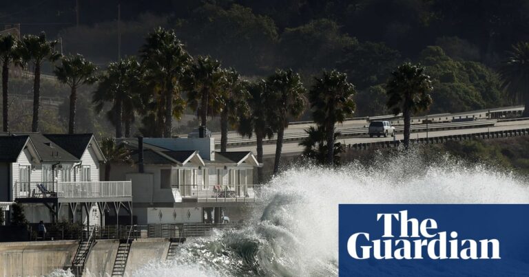 ‘Super El Niño’ could bring wet winter and flooding to western US, climate scientists warn - The Guardian