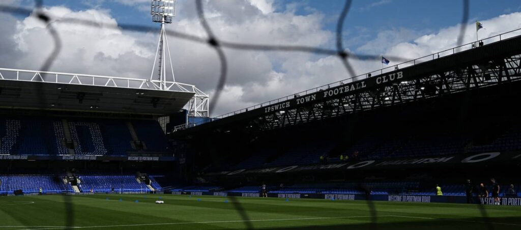 3pm team news: O’Nien starts, Mukiele + Walle Egeli subs, no Sarr - fantasyfootballscout.co.uk
