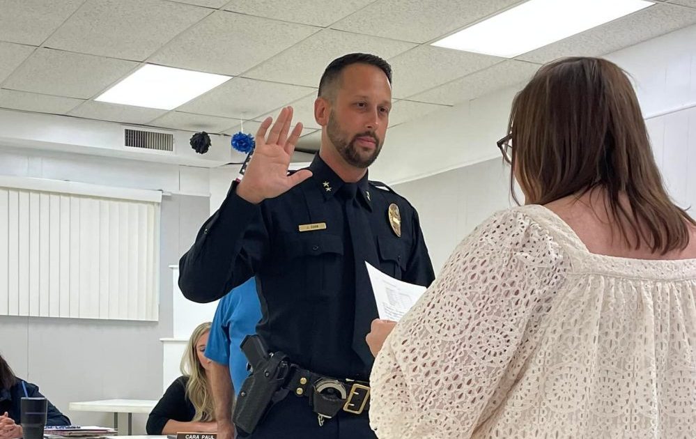 Creve Coeur mayor: police resignations were voluntary - 1470 & 100.3 WMBD