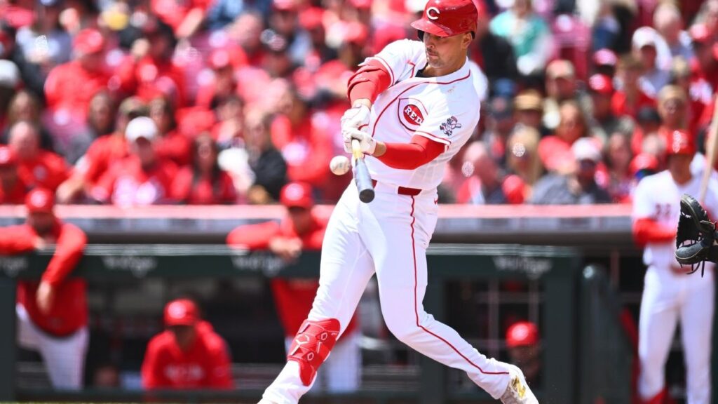 Reds trade designated hitter to Guardians - WKRC