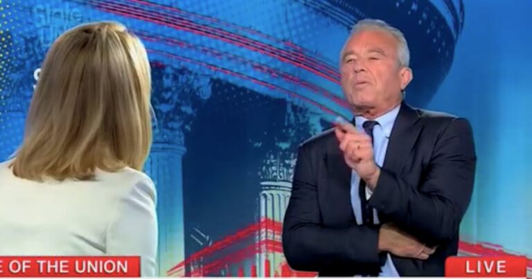 RFK Jr. Melts Down in Wild, 15-Minute Clash With CNN Star - The Daily Beast