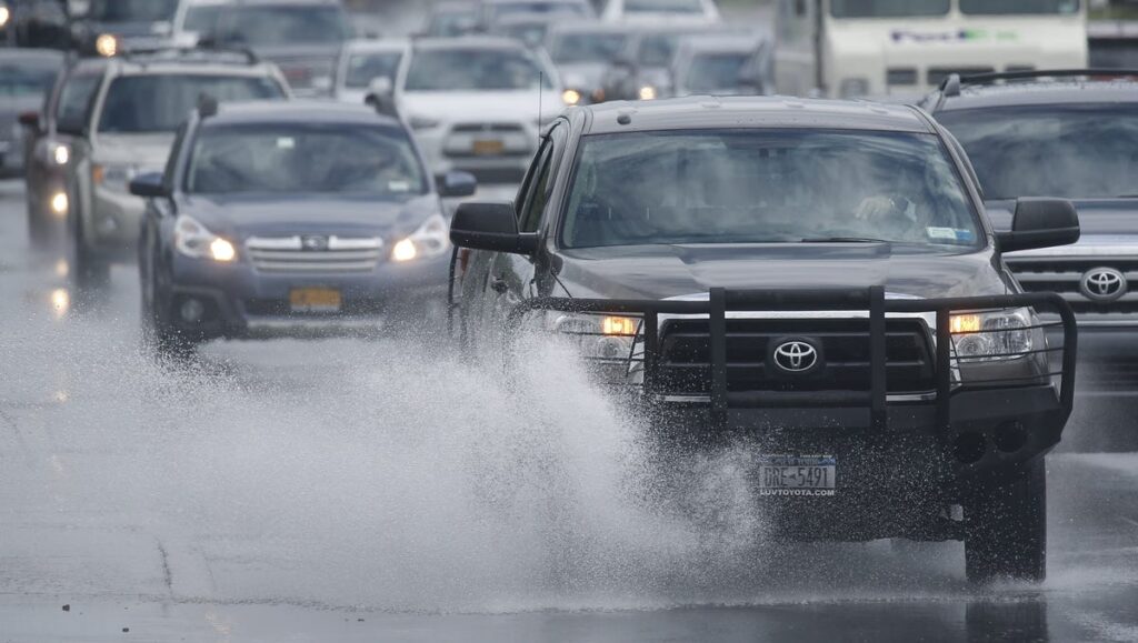 Flood Watch issued for much of upstate NY as heavy rain threatens - Democrat and Chronicle