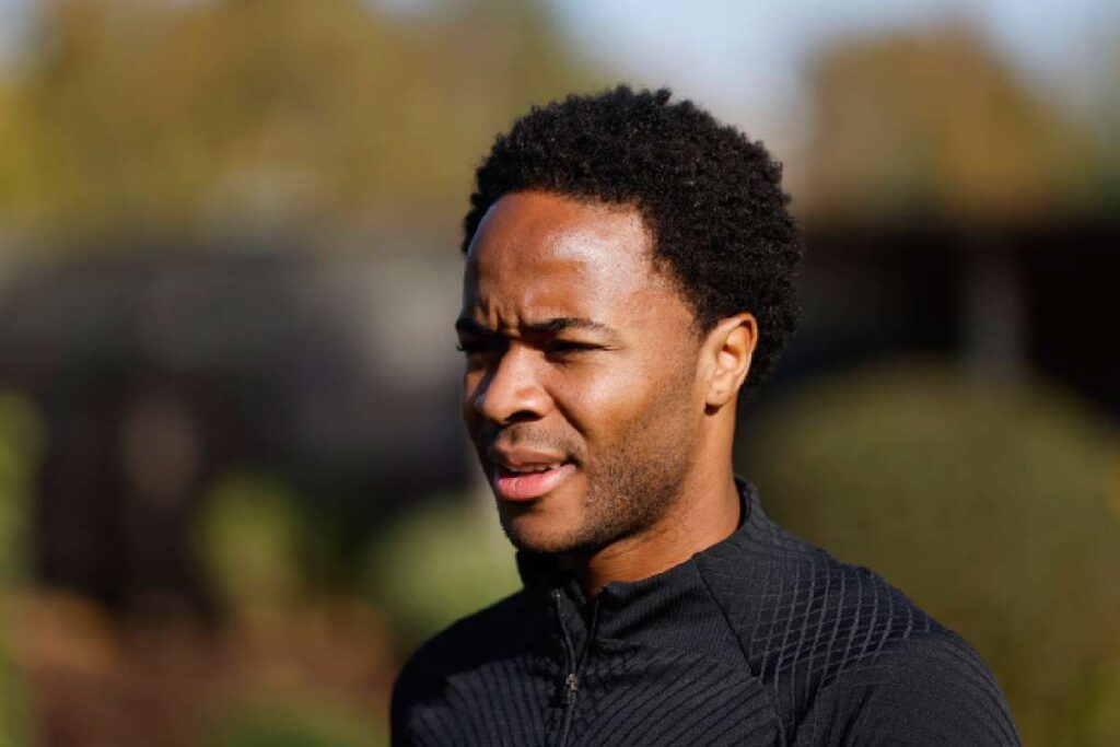 Former Manchester City star Raheem Sterling charged with dangerous driving - Flashscore.co.za