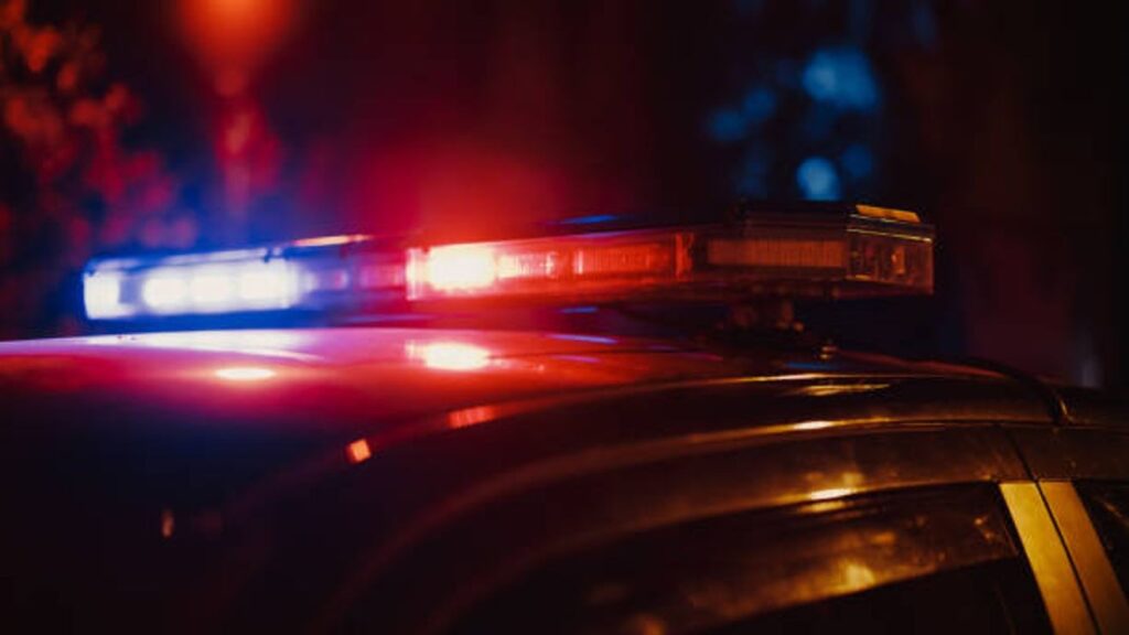 Woman suffers injuries, taken to hospital after South Side cutting - WOAI