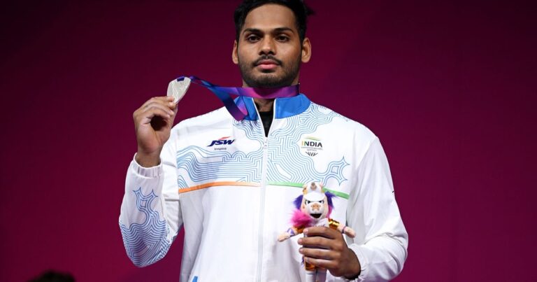 India's Valluri Ajaya Babu breaks Commonwealth Games record in Men’s 79kg – Snatch - Glasgow 2026 Commonwealth Games