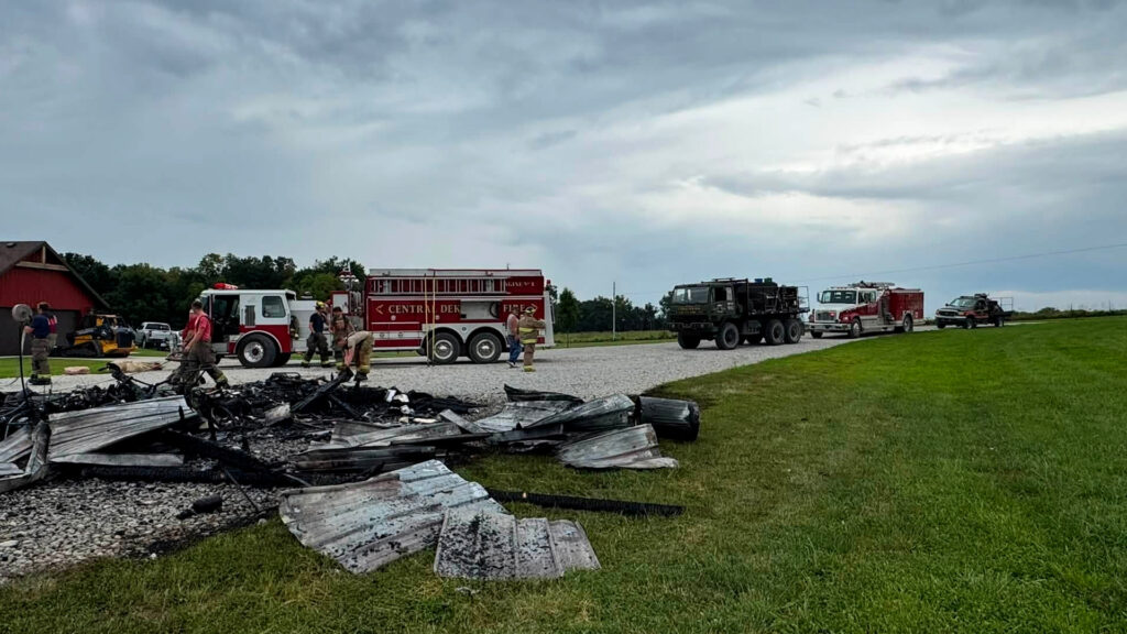 Storage shed catches fire, propane tanks explode - KQ2