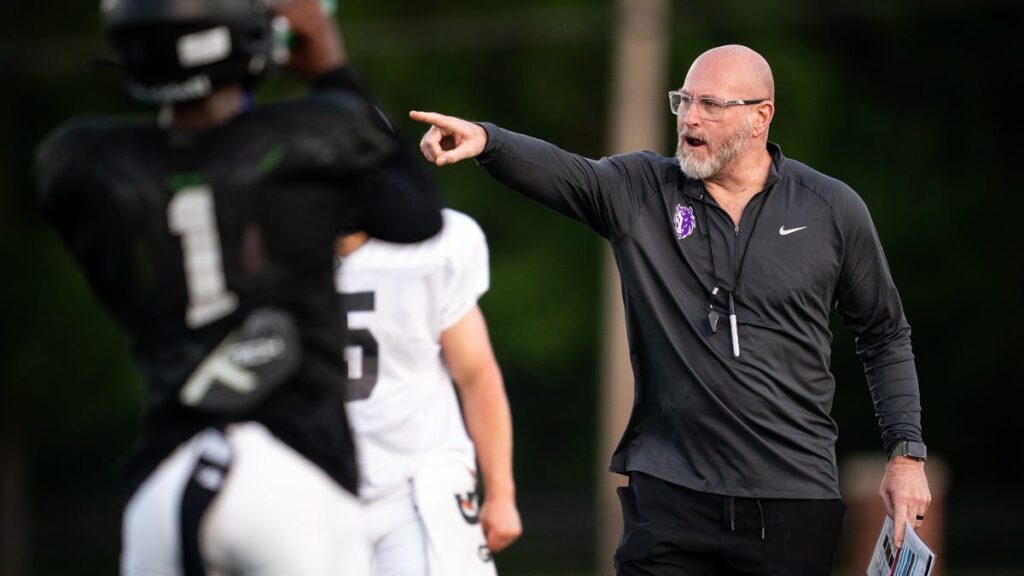 McCallie squeaks past Lipscomb Academy in OT in Trent Dilfer's TSSAA football return - The Tennessean