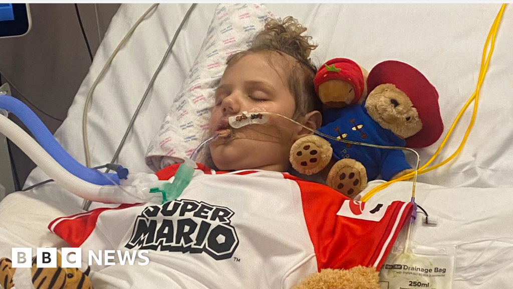 'Invincible' boy recovering after being hit by car - BBC