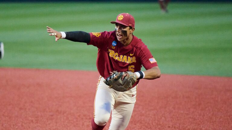 Oregon baseball: Adrian Lopez ranked among best transfer hitters - Ducks Wire
