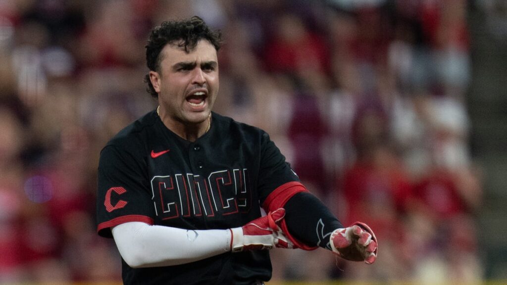Reds, White Sox benches, bullpens empty in fiery series finale - cincinnati.com
