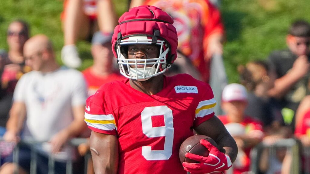 Kenneth Walker III discusses leadership in the running backs room - Chiefs Wire