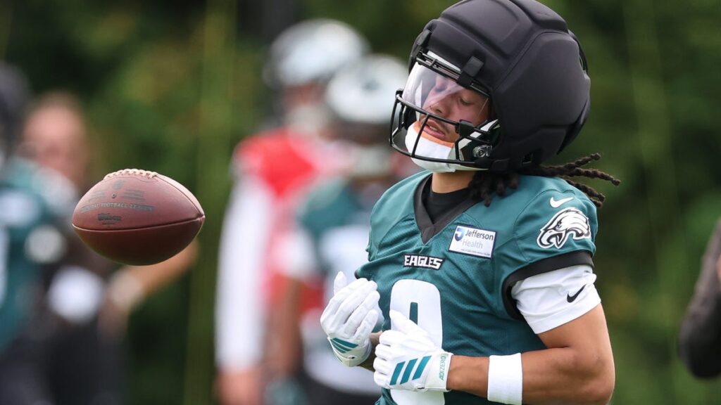 Eagles' coordinator intends to revive 2026 offense with Makai Lemon - Trojans Wire