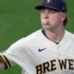 Milwaukee Brewers played the Pittsburgh Pirates - Milwaukee Journal Sentinel