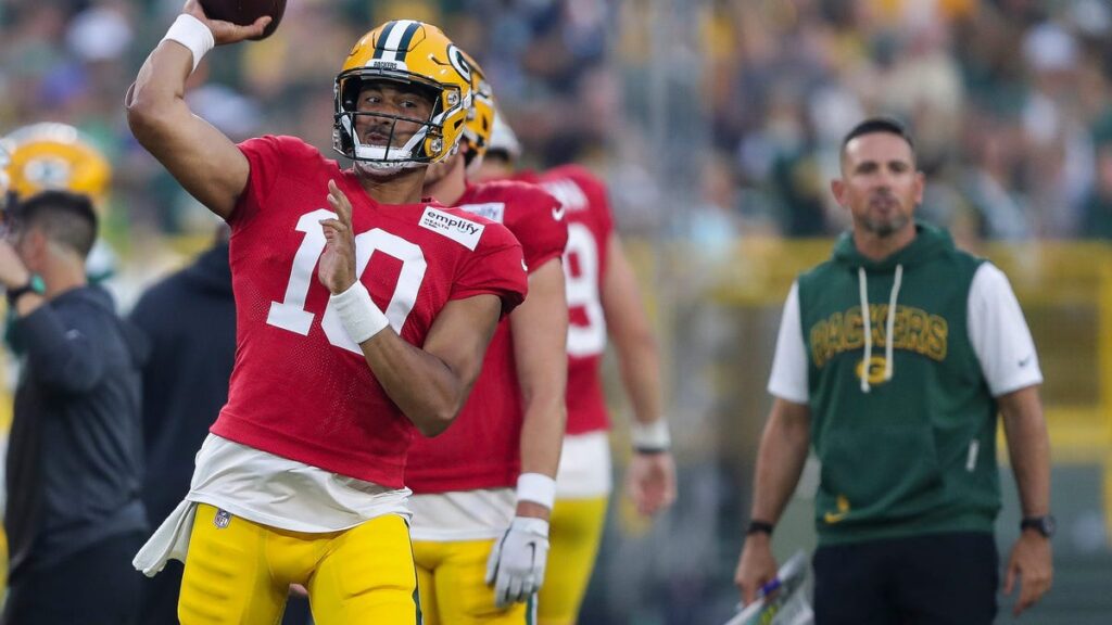 Packers Family Night: Live updates and highlights from practice - Packers Wire