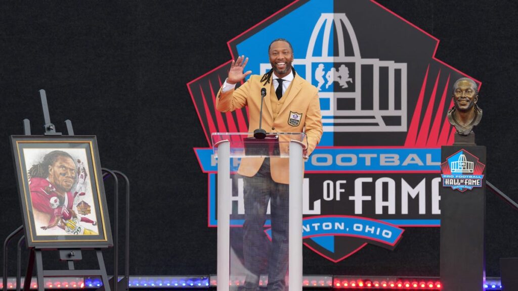 See photos of Larry Fitzgerald at Pro Football Hall of Fame induction - azcentral.com