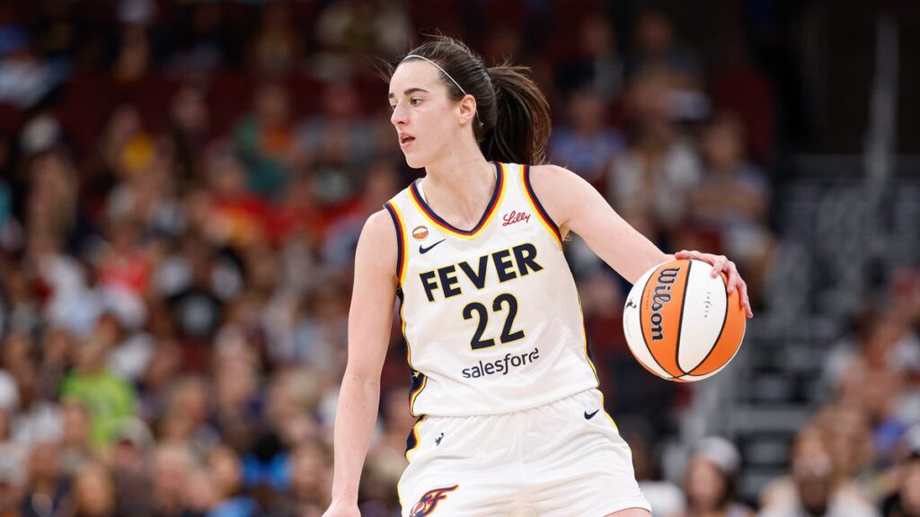 Caitlin Clark picks up eighth technical of season vs. Sky, faces suspension - USA Today