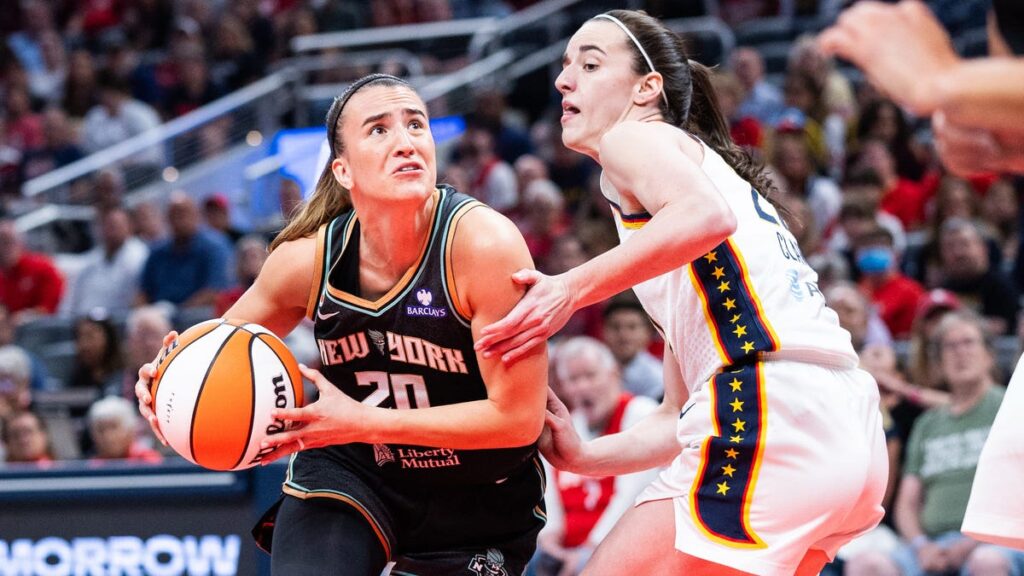 See Caitlin Clark photos, Indiana Fever vs New York Liberty today - Hawk Central