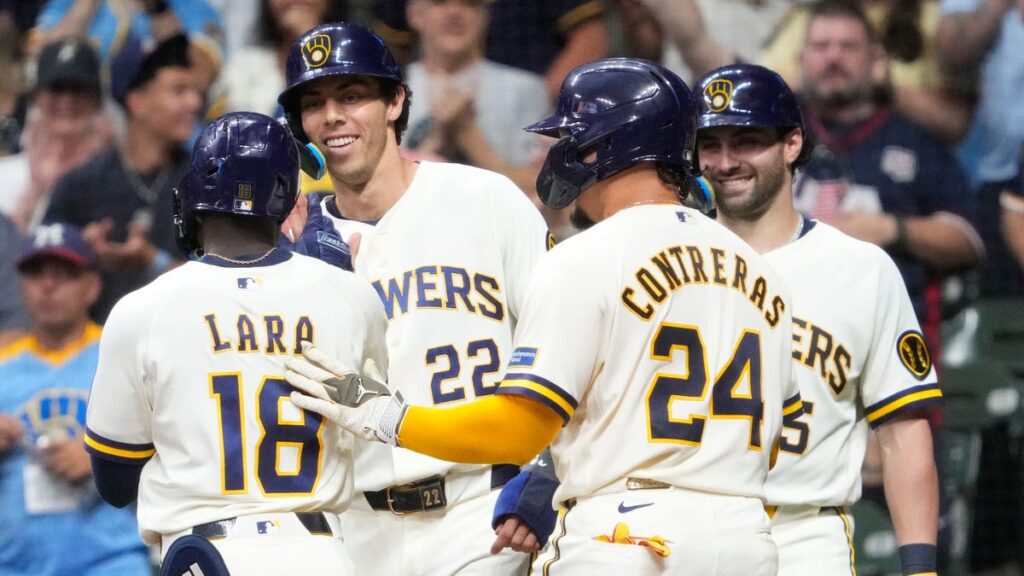 Julio Rodriguez loses track of outs, throws ball into stands in 22-0 loss to Brewers - USA Today